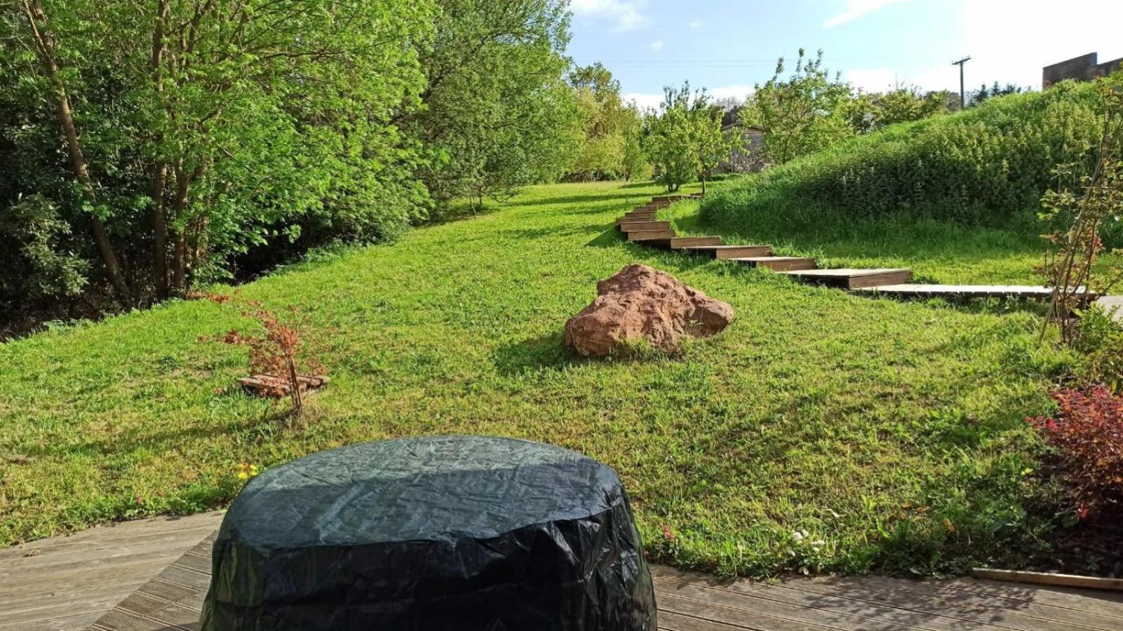 Willa Mini Casa Con Jardin Mungia Zewnętrze zdjęcie